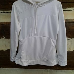 GUC Medium Cabelas white hoodie